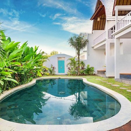Kelana Uluwatuアパートメント エクステリア 写真